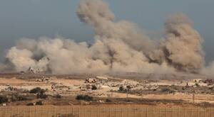 قوات الاحتلال تشن غارات جوية وأحزمة نارية تستهدف رفح جنوبي قطاع غزة