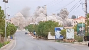 غارات إسرائيلية على 3 بلدات جنوبي لبنان عقب إنذارات بالإخلاء