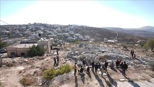 Izraelski naseljenci stopnjujejo napade na palestinske kmete, živino in šole na Zahodnem bregu