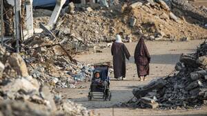 شهيدة وغارات للاحتلال.. خروقات متواصلة لوقف إطلاق النار في قطاع غزة