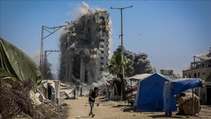 Despite claims of reducing bombardment, Israel kills 6 Palestinians in attacks on Gaza.